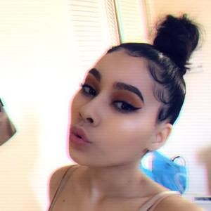 Meet your Posher, Katy